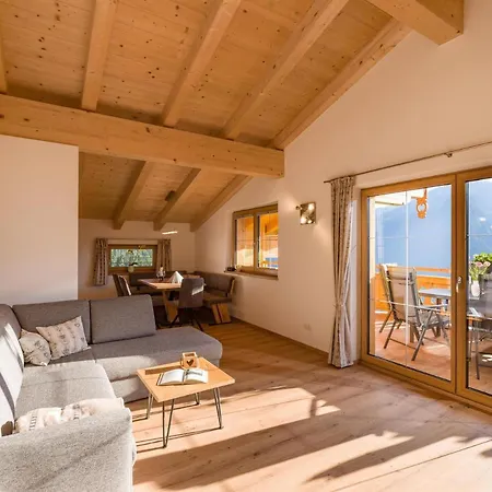 Apartman Bergblick *
